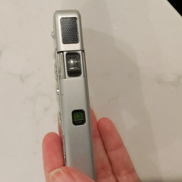 Vintage Spy Camera Minox B - Picture 10 of 12